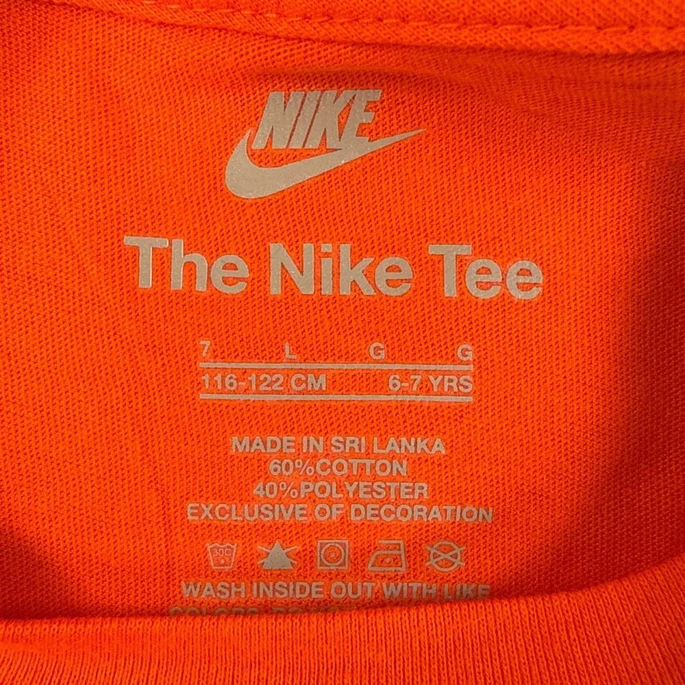 Nike Boys Size 7 6-7 Years Orange Just Do It Graphic T Shirt NWT